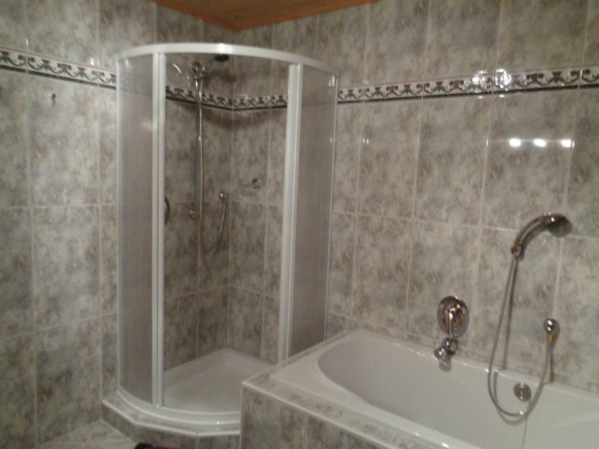 Ferienwohnung Roswitha Zell am Ziller Ngoại thất bức ảnh